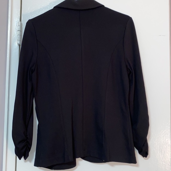 Size L blazer from‎ Charlotte Russe - Picture 4 of 4